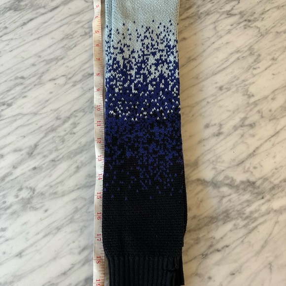 Ivivva Leg Warmers - Picture 3 of 6